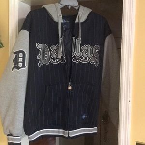 Dallas Cowboys very nice XL hooded zipper jacket